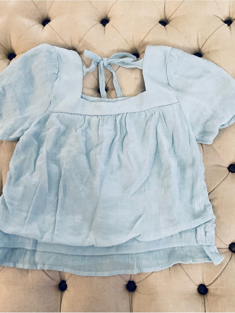 Girl’s Light Blue Square Neck Tie-Back Top. Ruffled 3-tier at the bottom. Size L